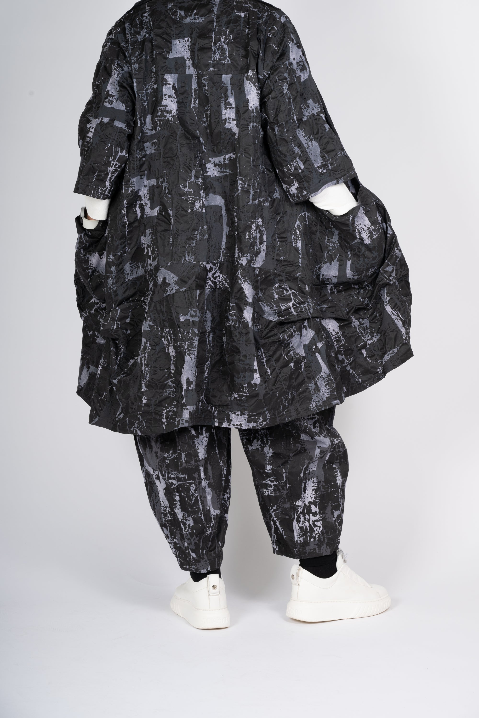 PANTALONI MANESERA COLORE SCALA DI GRIGIO