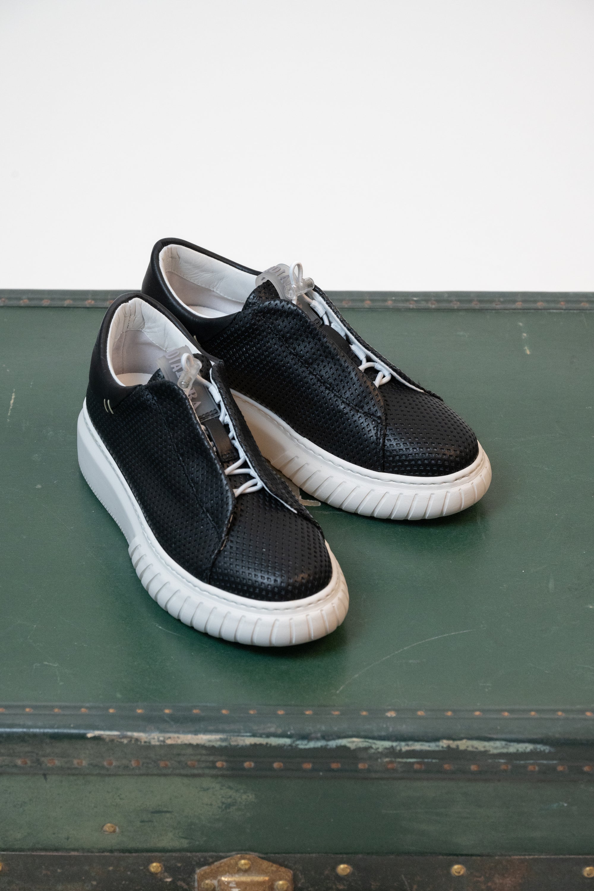 SNEAKERS ANDìAFORA NERE