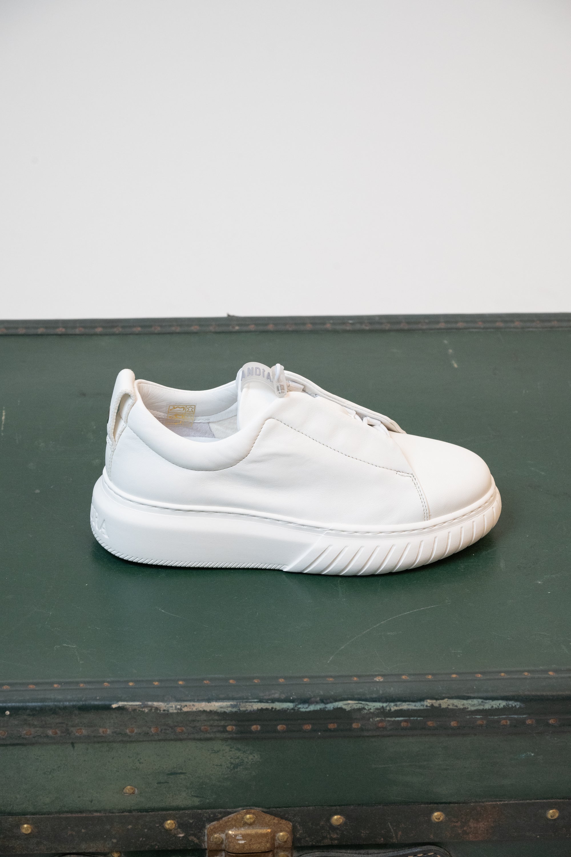 SNEAKERS ANDìAFORA TOTAL WHITE