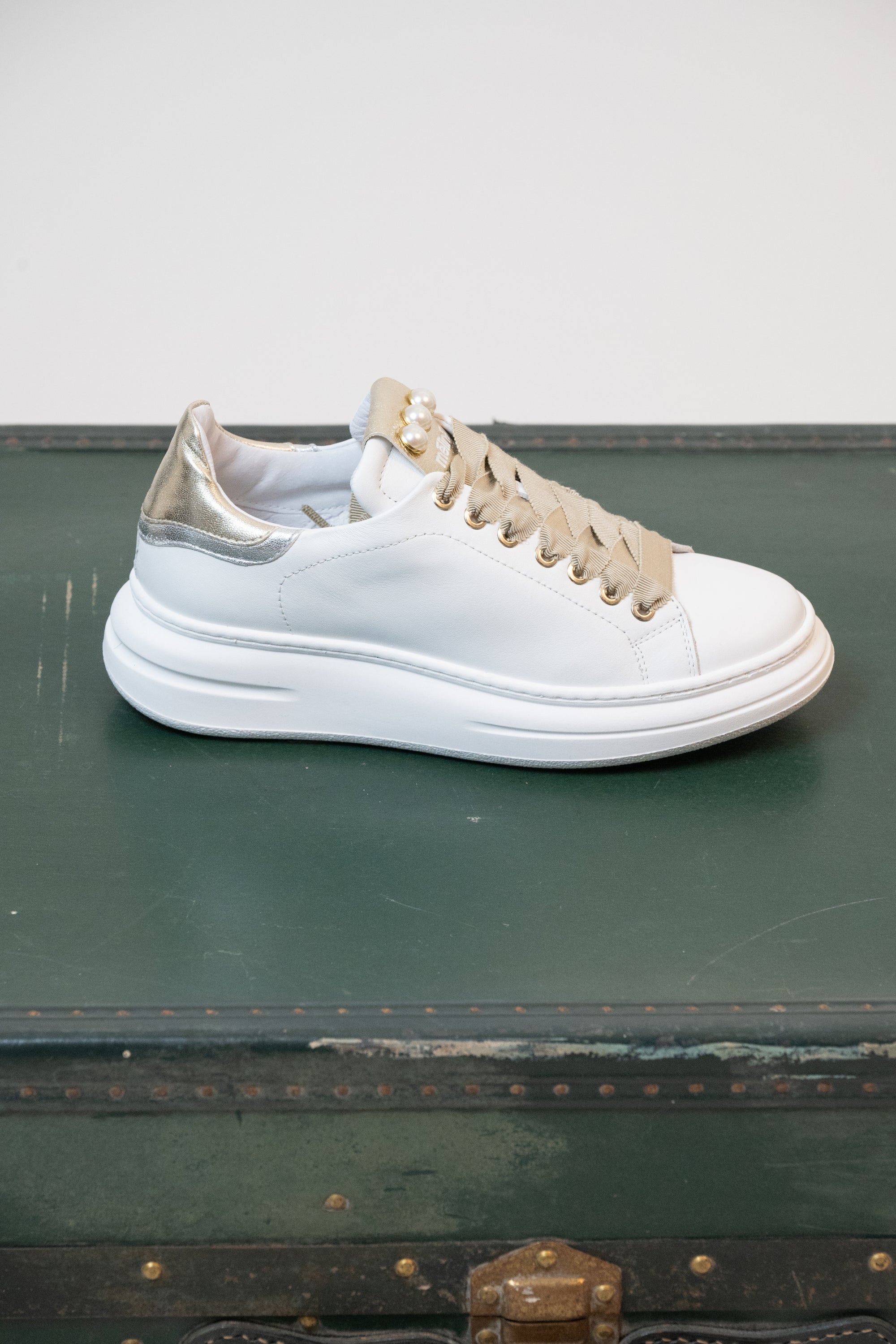 SNEAKERS MèLINè  BIANCO/ORO