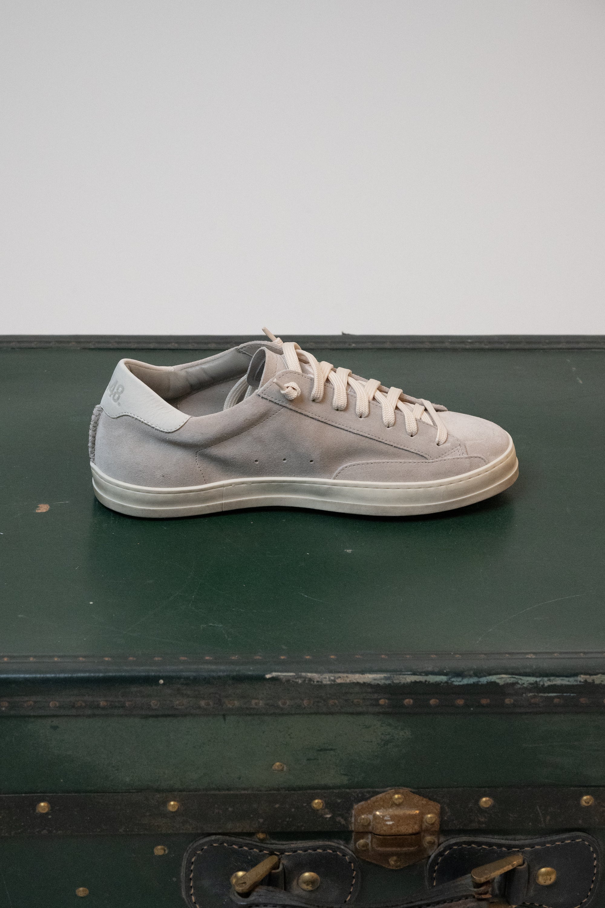 SNEAKERS P448 BEIGE