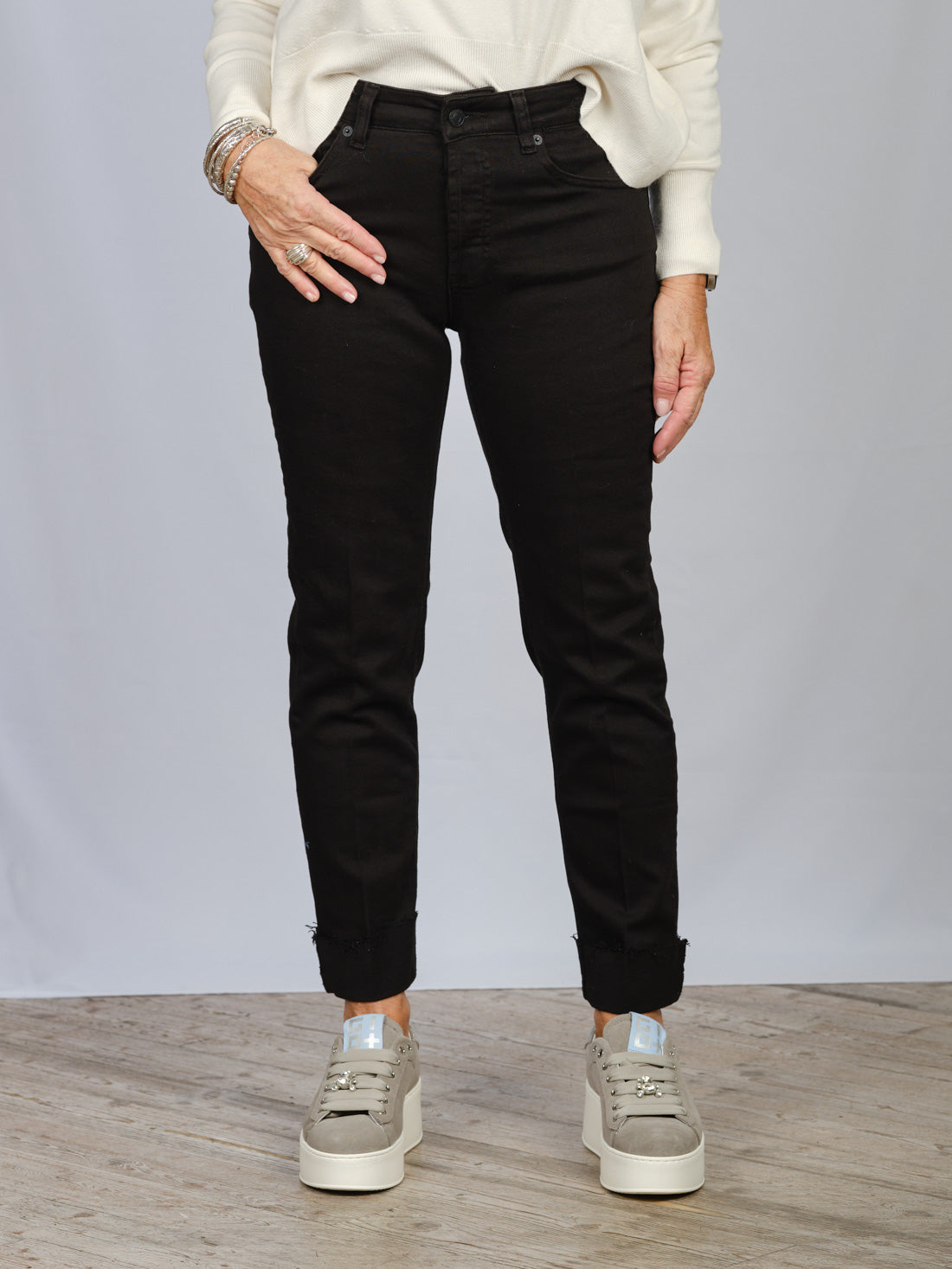 NERO SLIM VICOLO