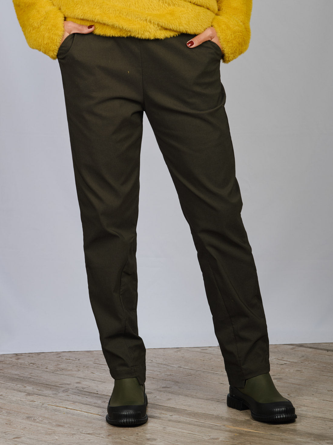 PANTALONE IN BENGALINA MUSCHIO MANESERA