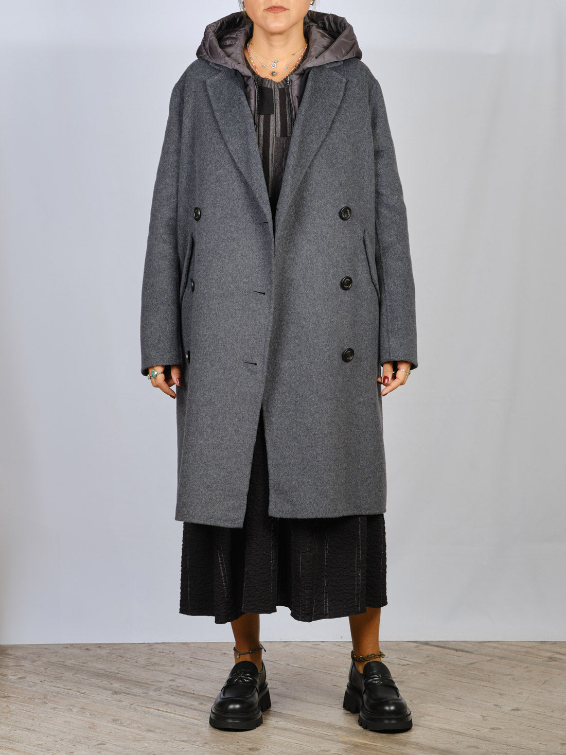 CAPPOTTO CON CAPPUCCIO GRIGIO VICOLO
