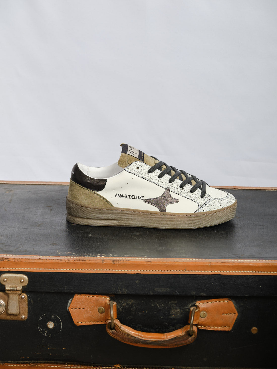 SNEAKERS AMA BRAND COLOR BURRO E VERDE OLIVA