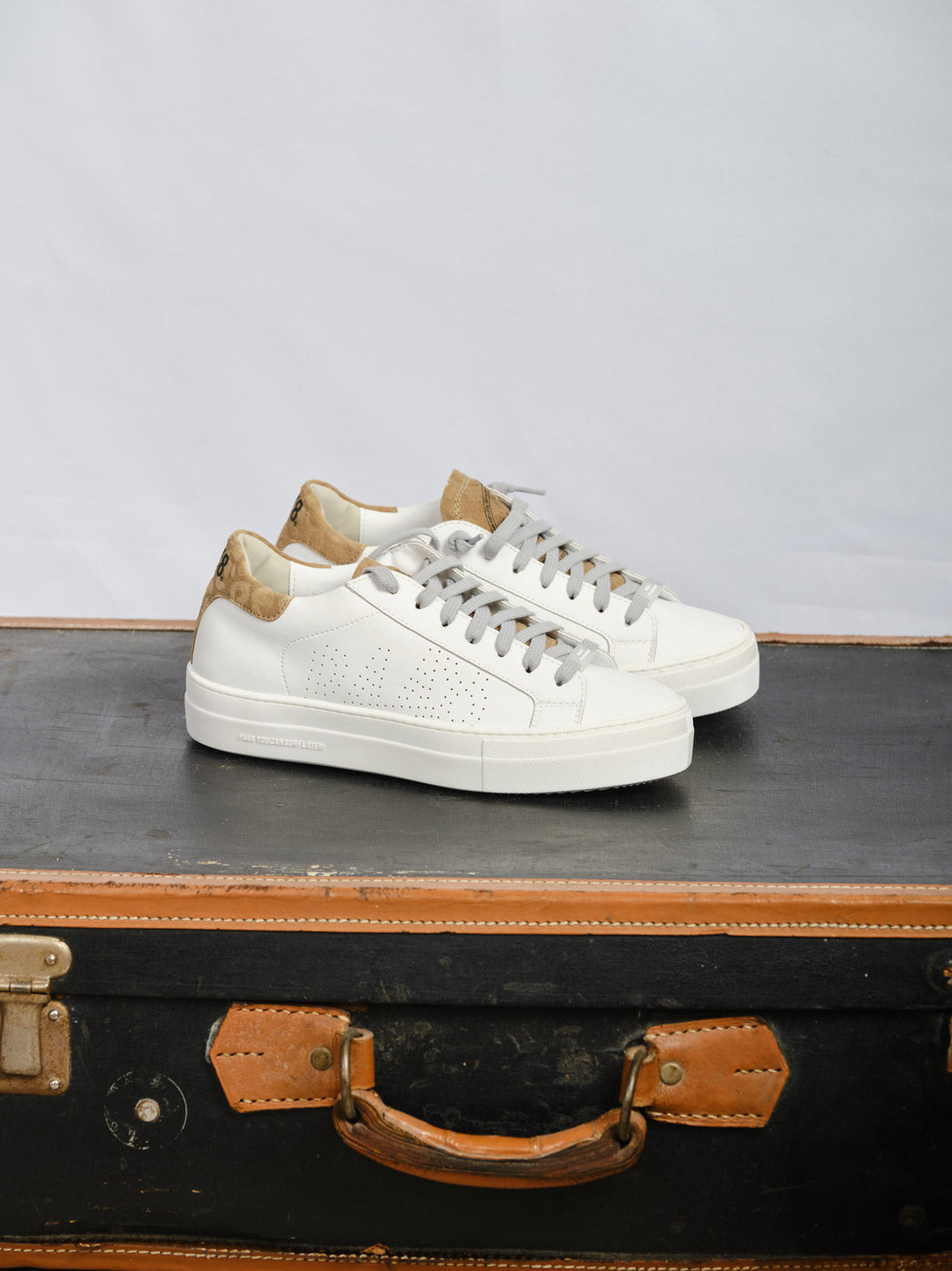 SNEAKERS P448 BIANCA E MARRONE