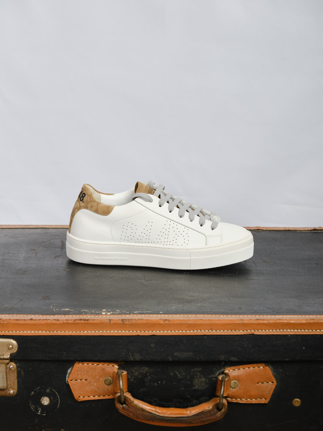 SNEAKERS P448 BIANCA E MARRONE