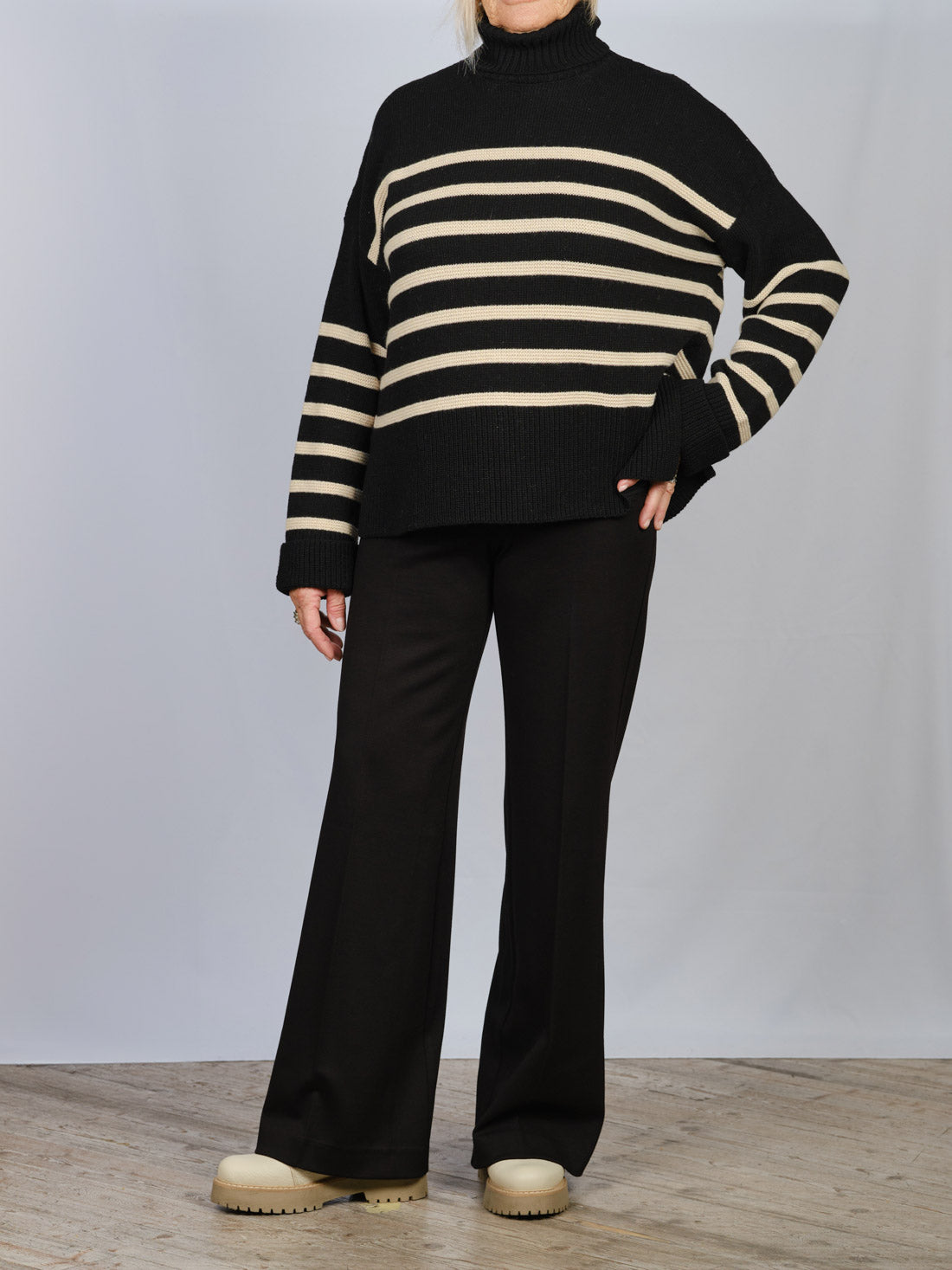 MAGLIA NERO/BEIGE ALESSIA SANTI
