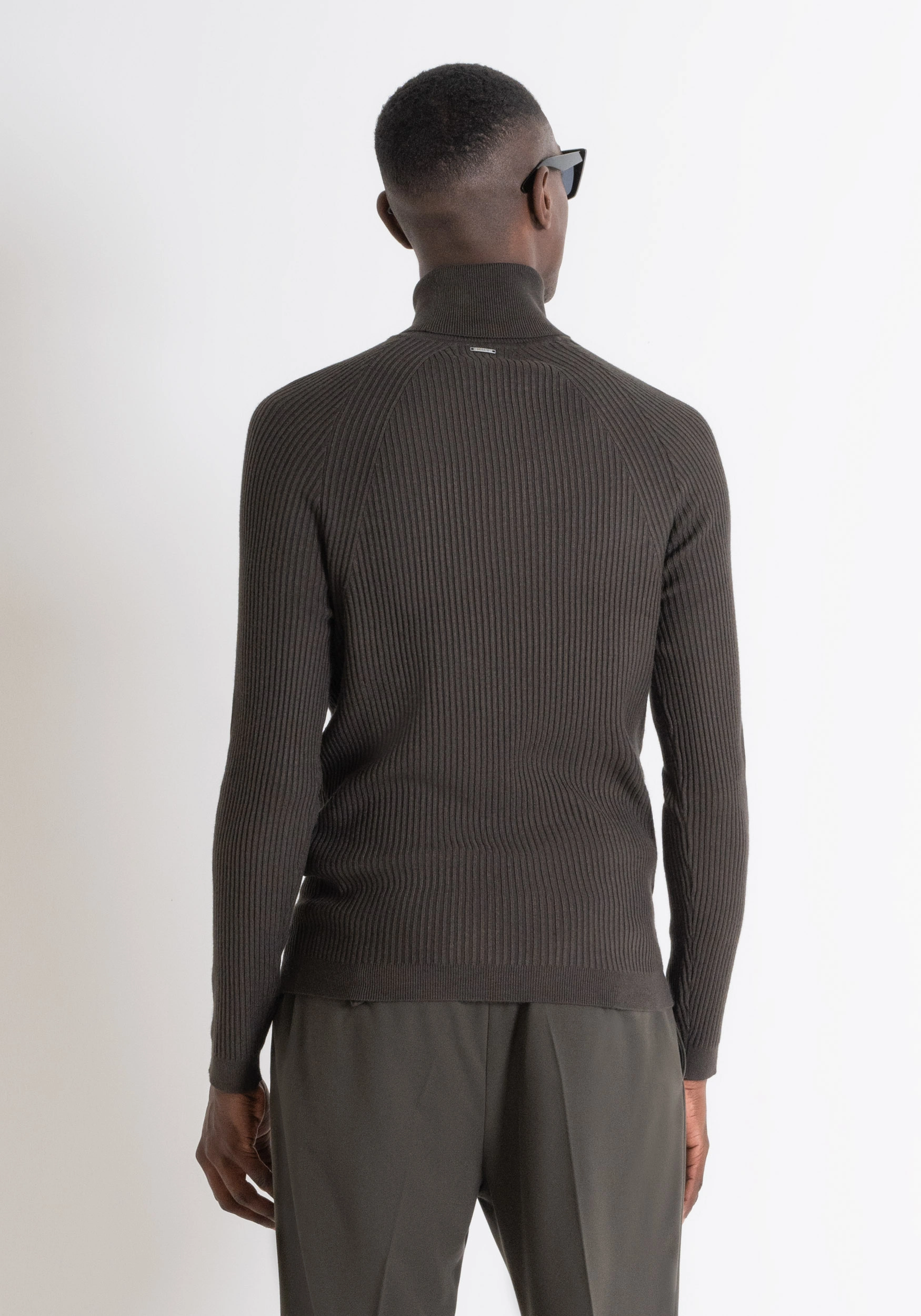 MMSW01409 YA500002 4075 MILITARE